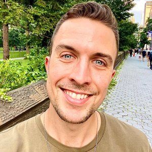 Meet your Posher, Eric
